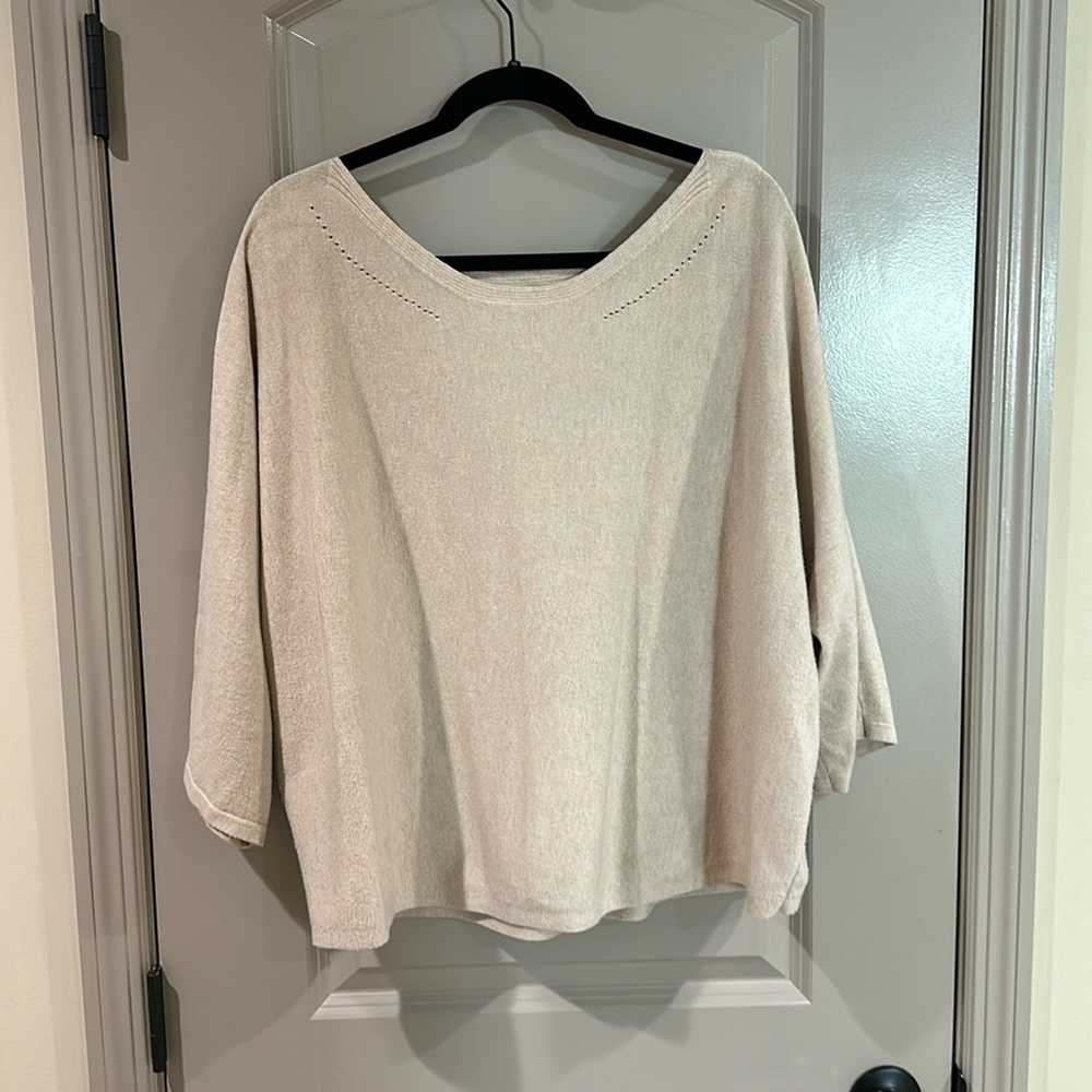 Lightweight sweater from Soma in size XXL